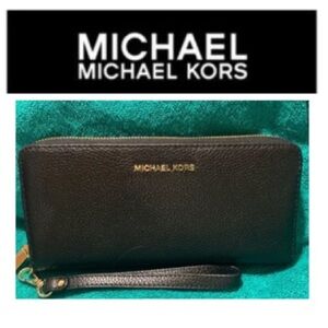 🍭 MICHAEL KORS Mercer Black Leather Continental Wallet NWT $168
